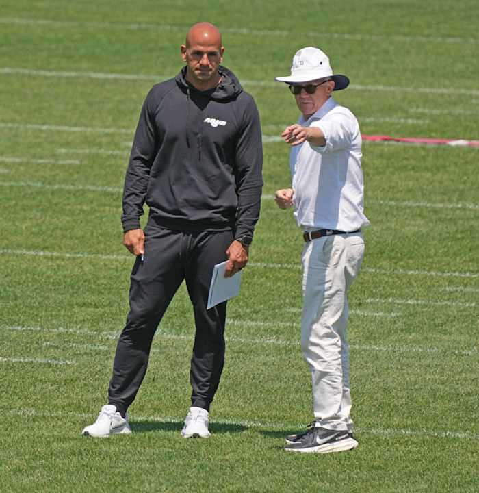 Jets' head coach Robert Saleh and team owner Woody Johnson at OTAs in Florham Park
